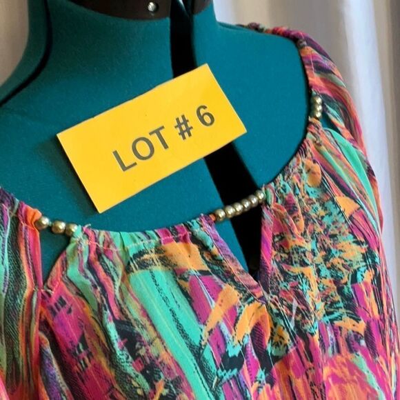 Ladies NWT tunic style top in semi sheer material size 2X nylon UNIQUE SPECTRUM - Picture 7 of 13